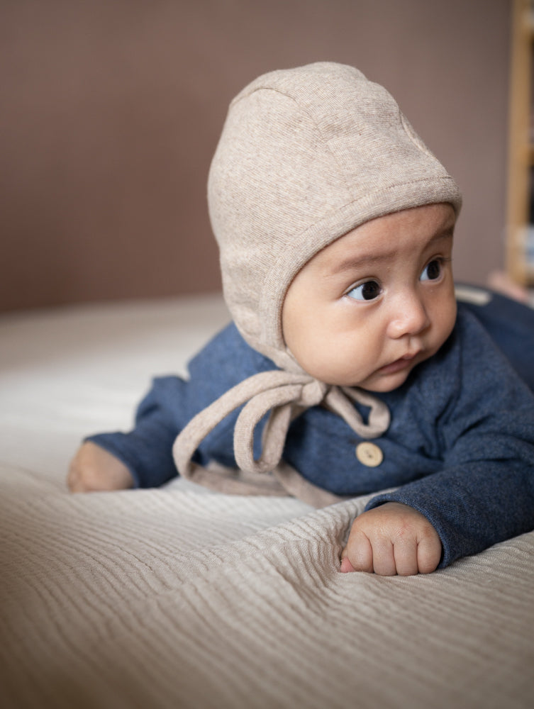 Bonnet pour bébé en maille fine