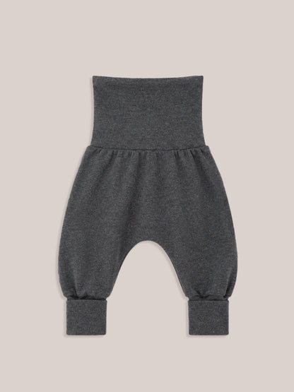 petit cochon Babyknicker aus weichem, dunkelgrau meliertem Feinstrick-Jersey mit hohem Bündchen